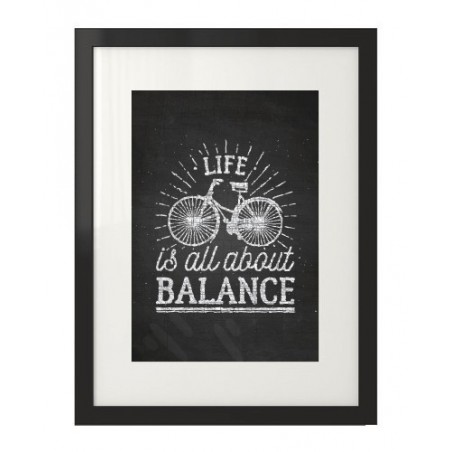 Ciemny plakat motywacyjny na ścianę "Life is all about balance" o efekcie czarnej tablicy kredowej