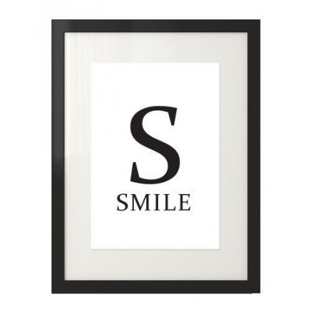 Skandinávský nástěnný plakát s nápisem SMILE a velkým písmenem S