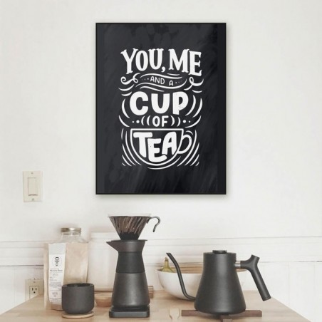 Czarny Plakat do Kuchni You Me Cup of Tea - Grafika na Ścianę z Napisami Angielskimi | Scandi Poster