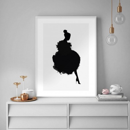 Plakát se siluetou ženy v péřových šatech